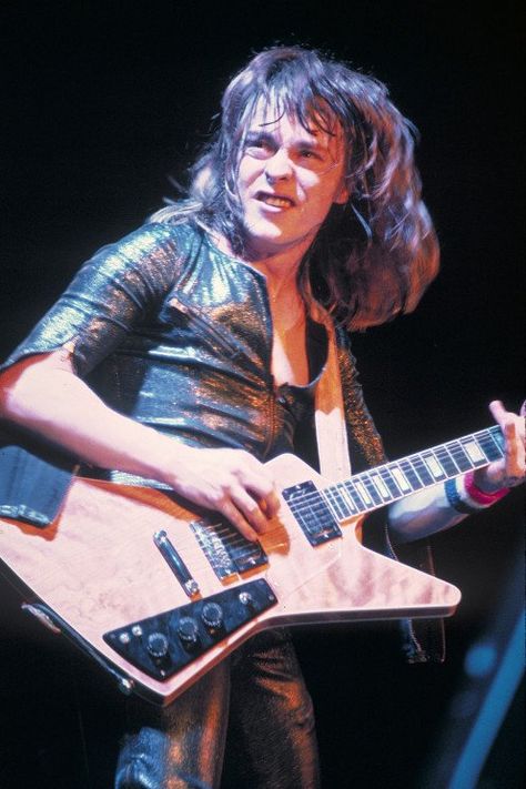 Rick Derringer, Mike Bloomfield, Rock Guitarist, Best Guitarist, Rock Groups, Guitar Solo, Music History, Cool Guitar, Guitar Player