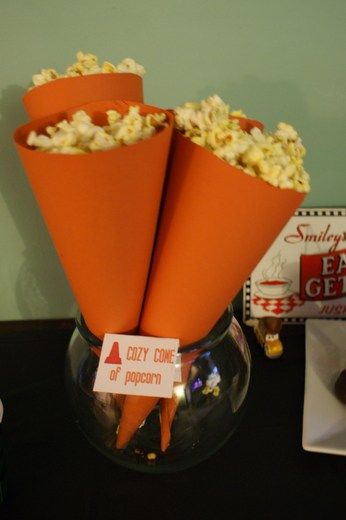 popcorn cones Cars Bday Party, Lightning Mcqueen Party, Low Carb Fast Food, Mcqueen Party, Pixar Party, Cars (disney) Party, Mcqueen Birthday, Birthday Party Food Ideas, Movie Birthday Party