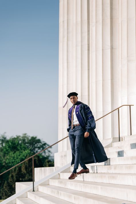 Georgetown Graduation, Graduation Photography Men, Male Graduation Pictures, Graduation Shoot Ideas, Graduation Pic Ideas, Cap And Gown Pictures, Dc Photography, Masters Graduation, College Graduation Photoshoot