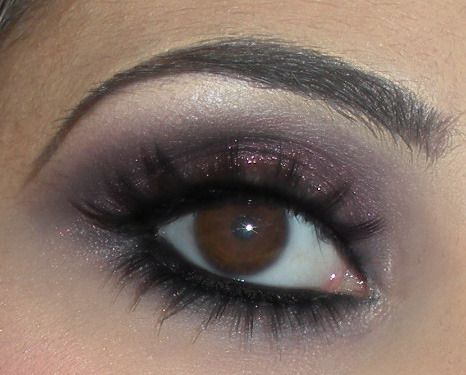 1920s makeup 1920s Starlet, 1900s Makeup, Starry Party, 1920’s Makeup, 1920s Makeup Tutorial, 1920's Makeup, 20s Makeup, 1920s Makeup, Black Eye Makeup