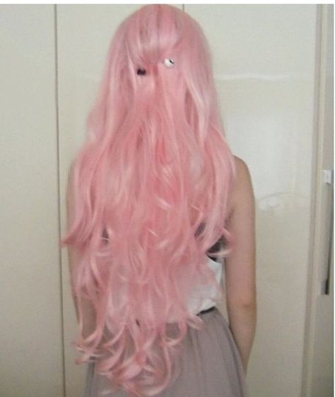 . Fluttershy Hair, Long Pink Hair, Light Pink Hair, Pastel Pink Hair, Dyed Hair Inspiration, Pretty Hair Color, Dye My Hair, Hair Dye Colors, Hair Inspiration Color