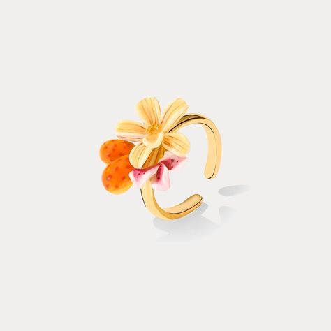 Blossom with grace wearing the Sweet Pear Flower Ring. Crafted from brass with delicate enamel accents, this ring showcases a captivating design inspired by the beauty of pear flowers. Perfect for everyday wear, it adds a touch of nature-inspired elegance to any outfit. Whether as a gift for a loved one or a treat for yourself, this ring embodies the essence of natural beauty and is sure to be cherished. DETAILS Plating: 18k Gold  Materials: 18k Gold on Brass, Enamel Size:  Adjustable Weight:  6 Pear Flower, Unique Gift Wrapping, Opal Pendant Necklace, Dope Jewelry, Enamel Necklaces, Birthday Gifts For Sister, Waterproof Jewelry, Funky Jewelry, Jewelry Lookbook