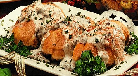 Chicken Royale Chicken Royale Recipe, Chicken Royale, Recipe Organizer, Seasoned Bread Crumbs, Fruit Benefits, Mushroom And Onions, Burger Recipe, Recipe Chicken, Recipe Organization