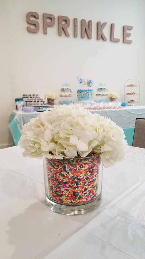 Sprinkled With Love Centerpieces, Sprinkle Shower Donut Theme, Sprinkle Theme Centerpieces, Sprinkle Flower Centerpiece, Sprinkle Shower Cake Ideas, Sprinkle Centerpiece Ideas, Sprinkle Vase, Sprinkle Themed Baby Sprinkle, Baby Shower Sprinkle Theme