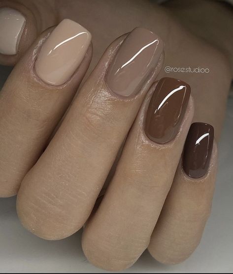 Fall Shades Nails, Neutral Fall Colors For Nails, Tan And Cream Nails, Fall Nails No Chip, Coffee Cream Nails, Nude Fall Nails Short, Fall Nails For Tan Skin, Cappuccino Nails Color, Coffee And Cream Nails