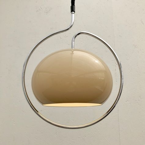 VNTG on Instagram: “For sale: Vintage Dijkstra pendant, Dutch design 1970s - - More info: www.vntg.com/104426/ - - #forsale #vintage #dijkstra #pendant #dutch…” Study Bar, Zimmer Diy, Luxury Restaurant, Contemporary Pendant Lights, Chandelier Bedroom, Table Cafe, Nordic Modern, Modern Light, Bedroom Study