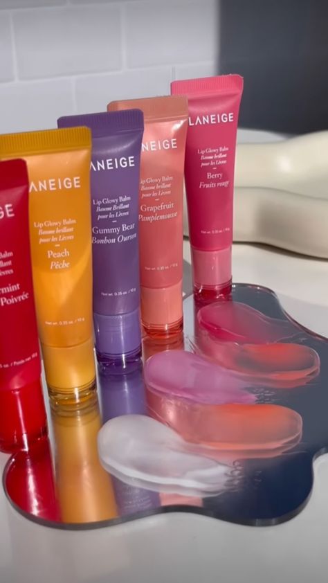 #lipbalm #laniege Langie Lipbalm, Laneige Lip Balm, Laneige Lip, Lip Gloss Collection, Lip Balm Tubes, Kris Kringle, Birthday Stuff, Lip Products, Lip Glosses