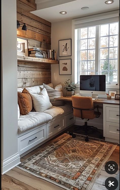 Office Rooms At Home, Rustic Office Ideas, Small Office Space Ideas, Farmhouse Office Ideas, Computer Nook, 2025 Vibes, Office Pantry, Rustic Office, Farmhouse Office