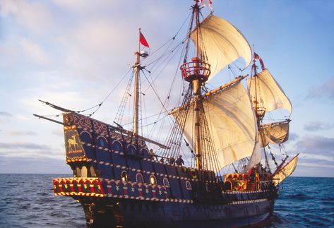 The Golden Hind, Sir Francis Drakes historic sailing ship replica under full sail, off the US west coast at sunrise, commemorating Drake's around the world (1577-1580) Voyage of Discovery, property released,. Future Pirate, Golden Hind, Sir Francis Drake, Francis Drake, Pirate Ships, Old Sailing Ships, Full Sail, Clipper Ship, Naval Force