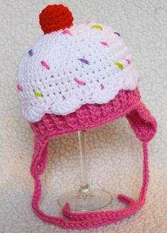 Crochet Hats For Babies, Crochet Cupcake Hat, Cupcake Crochet, Crochet Baby Cap, Cupcake Hats, Crochet Cupcake, Crochet Photo Props, Hats Crochet, Crochet Baby Hat Patterns