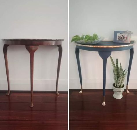 Half moon hallway table upcycle. Matte blue with metallic gold accents Hallway Table Makeover, Upcycled Hall Table, Upcycled Console Table, 1bhk Layout, Half Moon Table Decor, Half Moon Table Makeover, Table Upcycle, Half Moon Table, Upcycle Table