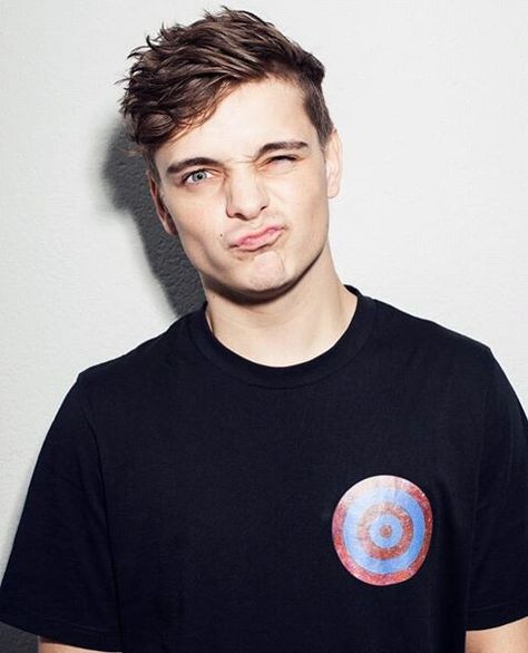 The cutest #martingarrix Spinnin' Records, Edm Dj, Electro Music, Duck Face, Martin Garrix, Best Dj, Bebe Rexha, Alan Walker, Electronic Dance Music