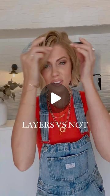 Jocelyn McClellan on Instagram: "Do you see the difference. Full on layers vs just adding in some texture completely will give you a different cut! 
Layers are fun, but more work for most. Looked perfect in this clip but did make it more time consuming to get the layers to lay how I wanted and look put together all day. 
Minimal Textured bobs don’t require as much upkeep, and last throughout the time before your next cut easier in my opinion. 
But you to need to be very specific with what you ask for from your stylist. When stylists give “layers” with pieces that go shorter and shorter, it will be a lot. (Like in the video with the orange top). With “minimal texture” as I have in this video the hair can look more like it’s one length with some peekaboo pieces that are shorter. (Like in the Layers Versus No Layers Hair, Jocelyn Mcclellan, Textured Bobs, Minimal Texture, Fireplace Redo, Cut Layers, New Hair Do, Look Put Together, Textured Bob