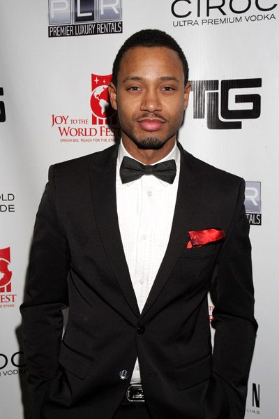 terrence j Terrence J, Terrence Loves You, Latin Men, The Breakfast Club, Boyfriend Style, Love Movie, Brown Skin, Best Deal, Men's Blazer