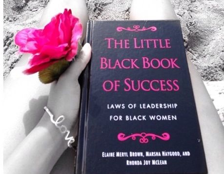 ReadingList Black Women Empowerment, Sister Circle, Black Book, Reading Ideas, Leadership Development, Leadership Skills, Library Books, Favorite Books, Women Empowerment