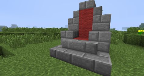 Throne Ideas Minecraft, Throne In Minecraft, Minecraft Throne Chair, Throne Minecraft Ideas, Minecraft Throne Chair Ideas, Minecraft Seating, Minecraft Throne Ideas, Throne Minecraft, Furniture In Minecraft