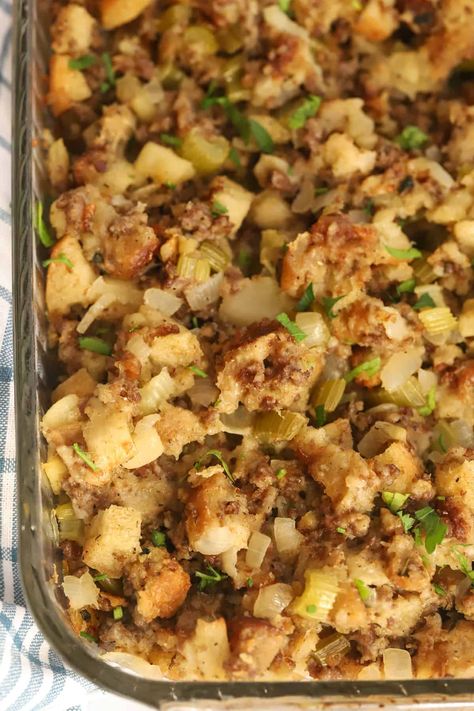 This is the Best Sausage Apple Stuffing, made with simple and fresh ingredients like maple sausage, apples, and herbs. It's an easy holiday dressing recipe that turns out great every time and is a must-have for your holiday feast. #thecarefreekitchen #stuffing #thanksgiving #sausage #apples #sausagestuffing Sausage And Apple Stuffing, Gluten Free Stuffing Recipes, Homemade Stuffing Recipes, Apple Stuffing, Easy Stuffing Recipe, Bread Stuffing, Gluten Free Stuffing, Canned Cranberry Sauce, Homemade Stuffing