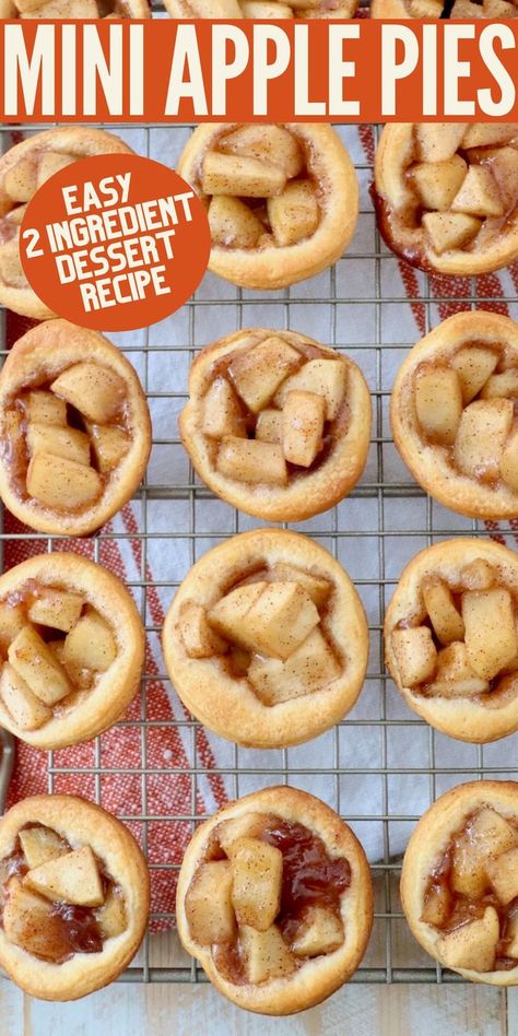 baked mini apple pies on wire rack Mini Apple Pies Easy, Apple Pie Filling Desserts, Crescent Roll Apple Pie, Pie Filling Desserts, Mini Muffin Tin Recipes, Individual Apple Pies, Mini Apple Pie Recipe, Apple Pie Muffins, Mini Pie Crust