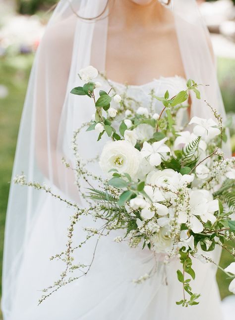 White And Green Natural Wedding Bouquet, Wedding Flowers With Lots Of Greenery, White Spring Flowers Wedding, Wedding Bouquet White And Green, Bouquet White And Green, San Francisco Ferry Building, White And Green Bouquet, Wedding Poses For Bride, Poses For Bride And Groom