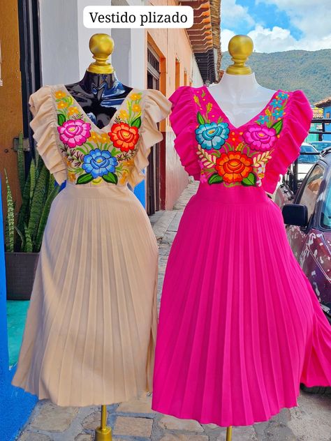 Vestido Alba Mexican Party Dress, Mexican Traditional Dress, Pink Clothing, Santa Art, Mexican Party, Traditional Dress, Shoes Jewelry, Party Dress, Floral