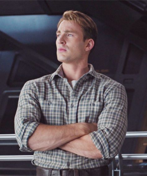 Captain America - Avengers Aesthetic Superhero, Captain America Icon, Pfp Marvel, Superhero Shield, Steve Rogers Icon, The Avengers 2012, Captain America 2, Captain Rogers, Steven Grant Rogers