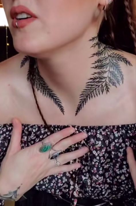 Nature Throat Tattoo, Neck Fern Tattoo, Fern Neck Tattoo, Fern Tattoo Neck, Leaf Collar Bone Tattoos For Women, Leafy Collar Bone Tattoo, Fern Chest Tattoo, Fern Collar Bone Tattoo, Fern Leaf Collar Bone Tattoo