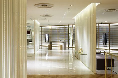 ESTNATION Valentino Store, Best Home Interior Design, Christopher Ward, Interior Design Dubai, Lighting Plan, Retail Store Design, Retail Design Blog, Design Del Prodotto, Commercial Interior Design