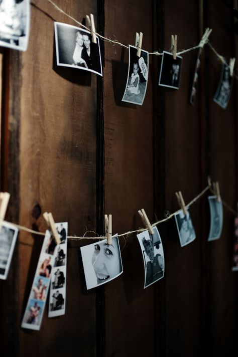 clothesline photos Photo Clothesline, Diy Charm, Diy Charms, Photo Displays, Wedding Bells, Future Wedding, Old And New, Diy Wedding, Rustic Wedding