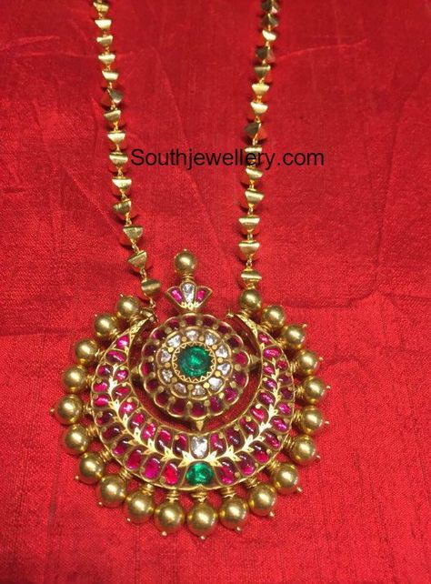 Simple Gold Chain with Kundan Pendant Pure Gold Jewellery, Antique Gold Jewelry Indian, Gold Jewelry Simple Necklace, Necklace Indian, Real Gold Jewelry, Antique Jewelry Indian, Gold Pendant Jewelry, Gold Fashion Necklace, Gold Jewelry Simple