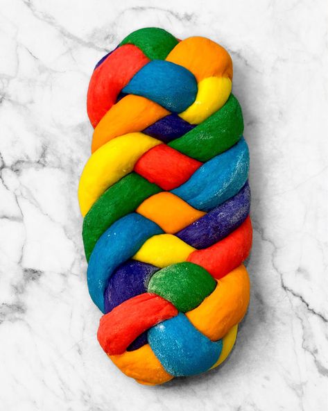 Rainbow Challah, Rainbow Bread, Challah Recipe, Purple Food Coloring, Bread Ideas, Purple Food, Challah Bread, Types Of Flour, Shabbat Shalom