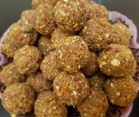 Try making this Protein Rich Ladoo Recipe this winter. Adding Fenugreek seeds in these laddu makes this recipe even more healthy! I have shown step by step method of How To Make Gond (Edible Gum), Nuts, Dry Fruits & Methi Ladoo! Methi Ladoo, Dry Fruits Laddu, Edible Gum, Ladoo Recipe, Healthy Winter Meals, Dry Fruits, Fenugreek Seeds, Winter Recipes, Winter Food