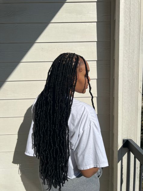 Hair Styles Locs Long, Medium Length Distressed Soft Locs, Waist Length Faux Locs, Soft Locs Mid Back Length, Sengelese Twist Hairstyles, Soft Faux Locs Medium Length, 24inch Soft Locs, Soft Locs Mid Back, Soft Locs Hairstyles Medium Length