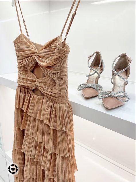 ✨ Gianni Bini Grace Metallic Plisse Sweetheart Neck Cut-Out Tiered Dress✨ | Wedding Guest | Metallic | Formal | Country Concert | Taylor Swift Outfit | Summer Dress | Gown | Wedding | Bridesmaid Dress | Follow my shop @Recycled_Roses on the @shop.LTK app to shop this post and get my exclusive app-only content! #liketkit #LTKFind #LTKwedding #LTKSeasonal @shop.ltk https://liketk.it/4c2zR Greek Dress Goddesses, Chic Prom Dresses, Neutral Bridesmaid Dresses, Ruffle Prom Dress, Blue Long Sleeve Dress, Taylor Swift Outfits, Guest Attire, Wedding Attire Guest, Summer Dress Outfits