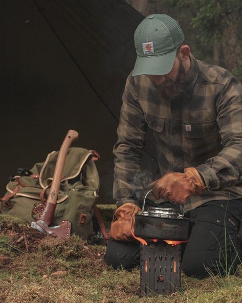 Hunting Aesthetic Boy, Vlog Ideas, Men Camping, Jeremiah Johnson, Homestead Life, Mountains Aesthetic, Beard Fade, Mountain Men, Hobbies For Men