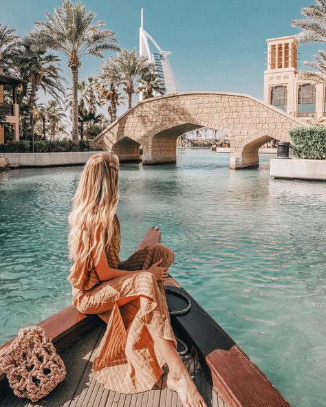 Dubai Picture Ideas, Dubai Photoshoot, Madinat Jumeirah, Dubai Vacation, Dubai Aesthetic, Visit Dubai, Dubai City, Travel Photography Inspiration, Dubai Travel