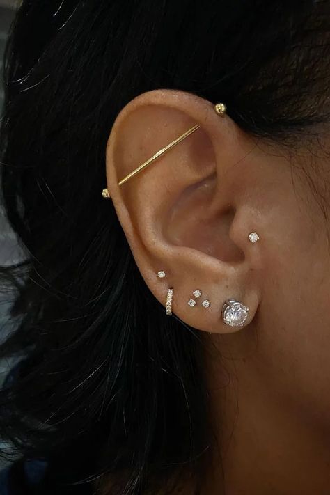 Biggest Piercing Trends of 2021, According to Celebrity Pro Ear Piercings Stacked, Curated Ear Piercing Ideas, Piercing Combos, Body Electric Tattoo, Open Heart Tattoo, Eat Piercing, Curated Ear Piercing, Inner Ear Piercing, Keith Thompson