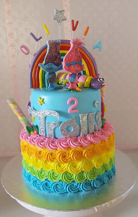 Trolls Birthday Dessert Table, 2nd Birthday Trolls Theme, Trolls Themed Birthday Cake, Trolls 3rd Birthday Cake, Diy Trolls Birthday Cake, Trolls Two Year Old Party, Trolls Band Together Birthday Cake, Simple Trolls Birthday Cake, Troll Birthday Cakes