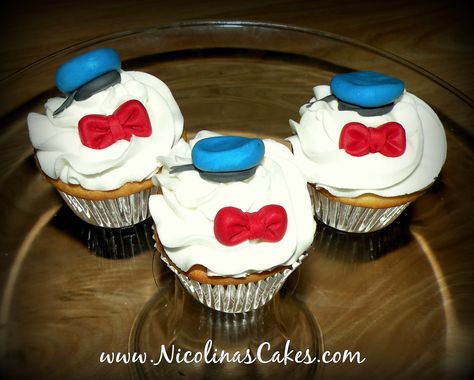 Donald Duck Cupcakes  www.NicolinasCakes.com Donald Duck Cake, Donald Duck Party, Duck Cupcakes, Disney Cupcakes, Duck Cake, Baking Treats, Baby Shower Duck, Duck Birthday, Cupcake Wars