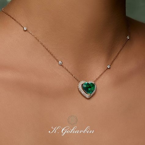 K. Goharbin گوهربین گالری on Instagram: “#Diamonds as unique as the greatest #love story. Code #77703” Luxury Pendant Necklace With Stone Work, Luxury Pendant Necklace For Engagement, Diamond Necklace Pendant, Diamond Pendants Designs Unique, Luxury Emerald Pendant Jewelry, Luxury Emerald Pendant Necklace With Diamond Accents, Luxury Emerald Pendant Gemstone, Nose Ring Jewelry, Black Beads Mangalsutra Design