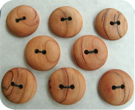 8) 3/4 Inch Cherry Wood Buttons - {michellepatterns.com} Hand Carved Wooden Spoons, Wood Supply, Western Costumes, Woodland Animal Nursery, Wood Carving Patterns, Wood Buttons, Wood Carving Tools, Types Of Buttons, Wooden Buttons