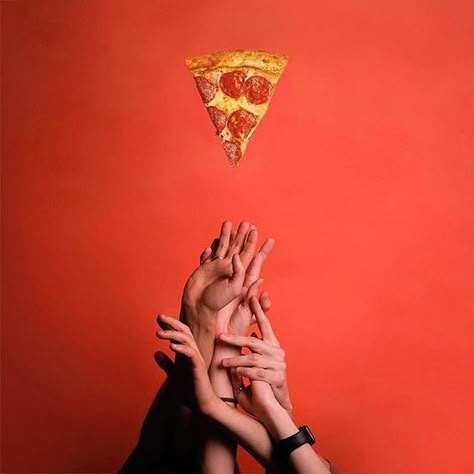 Pizza Meme, Creative Pizza, Pizza Girls, Pizza Art, Food Art Photography, Pizza Design, 광고 디자인, Food Advertising, Food Graphic Design