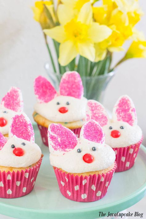 Bunny Cupcakes | The JavaCupcake Blog http://javacupcake.com Easter Cupcakes Easy, Crisco Recipes, Easter Bunny Cupcakes, Funfetti Cake Mix, Spring Baking, Cupcake Mix, Bunny Cupcakes, Happy Bunny, Cupcakes Decorados