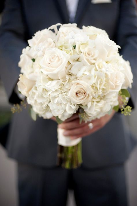 afterportraits2 Hydrangea Bouquet Wedding, Bouquet Bride, Kentucky Wedding, White Bridal Bouquet, White Wedding Bouquets, White Hydrangea, White Bouquet, Bride Bouquets, Beautiful Bouquet