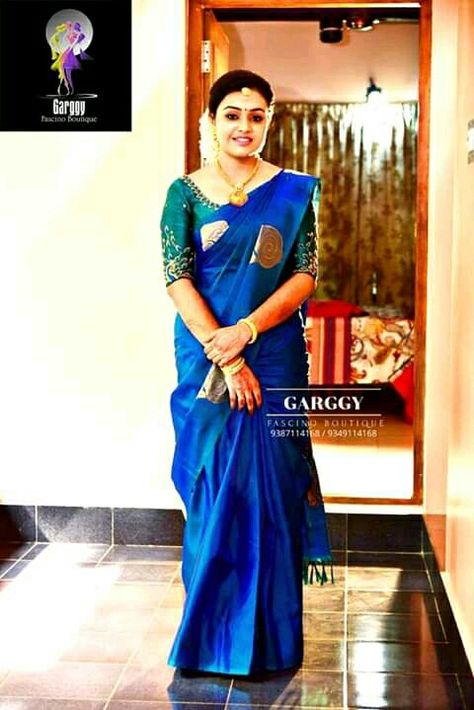 Ink Blue Saree Contrast Blouse, Peacock Blue Saree Contrast Blouse, Borderless Saree, Kasu Haram, Hindu Marriage, Designer Dresses Couture, Green Blouse Designs, Kerala Saree Blouse Designs, Engagement Saree