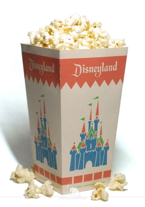 Today, Disneyland turns 61! And, to celebrate, we've recreated the 1967 Disneyland popcorn box for everyone to print and assemble. Disneyland Cake, Disneyland Popcorn, Disneyland Party, Retro Disneyland, Disneyland Birthday, Popcorn Boxes, Disney Birthday Party, Tema Disney, Disney Theme Party