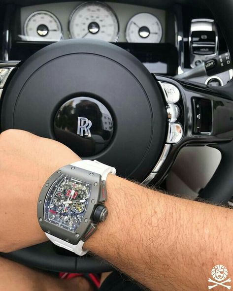 Rolls Royce and watch Richard mille Watch Richard Mille, Billionaire Aesthetic, Richard Mille Watches, Computer Gaming Room, Futuristic Shoes, Luxury Cars Rolls Royce, Amazing Inspirational Quotes, Watches Rolex, Watch Roll