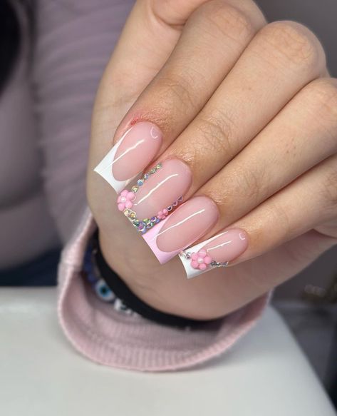 Nails Initials Design, Nails With Initials Acrylic, Initial Nails, Shorts Nails, Heart Nail Designs, Heart Nail, Casual Nails, Long Square Acrylic Nails, Bling Acrylic Nails