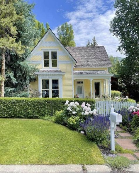 Yellow Victorian House, Home Decor And Organization, Junk Garden, Organized Clutter, Yellow Cottage, Bob Vila, Yellow House, Cottage Style Homes, House Photos