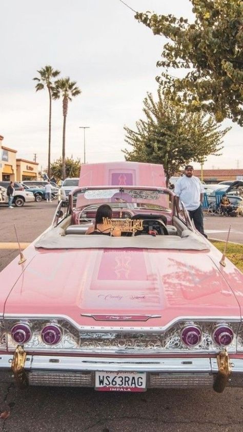 Lowrider Model Cars, Lowrider Trucks, Lowrider Art, Pimped Out Cars, Girly Car, Lowrider Cars, Old School Cars, Fancy Cars, Pink Car