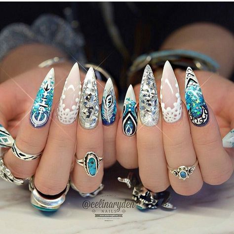 If only one could keep such masterpieces carefully framed and protected forever.. Amazing nail art by @celinaryden #scra2ch #scra2chbuzz #scra2chtrending #scra2chfeature #scra2chfashion Nails Rhinestones, Crazy Tattoos, Nail Art Pictures, Matte Nail, Light Elegance, Nice Nails, Nail Pictures, 23rd Birthday, Flower Nail Designs